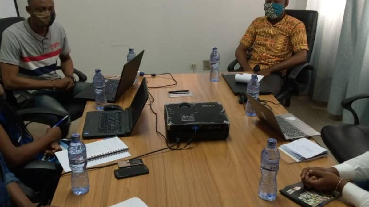 Target consultants and trainees trained in technical proposal writing